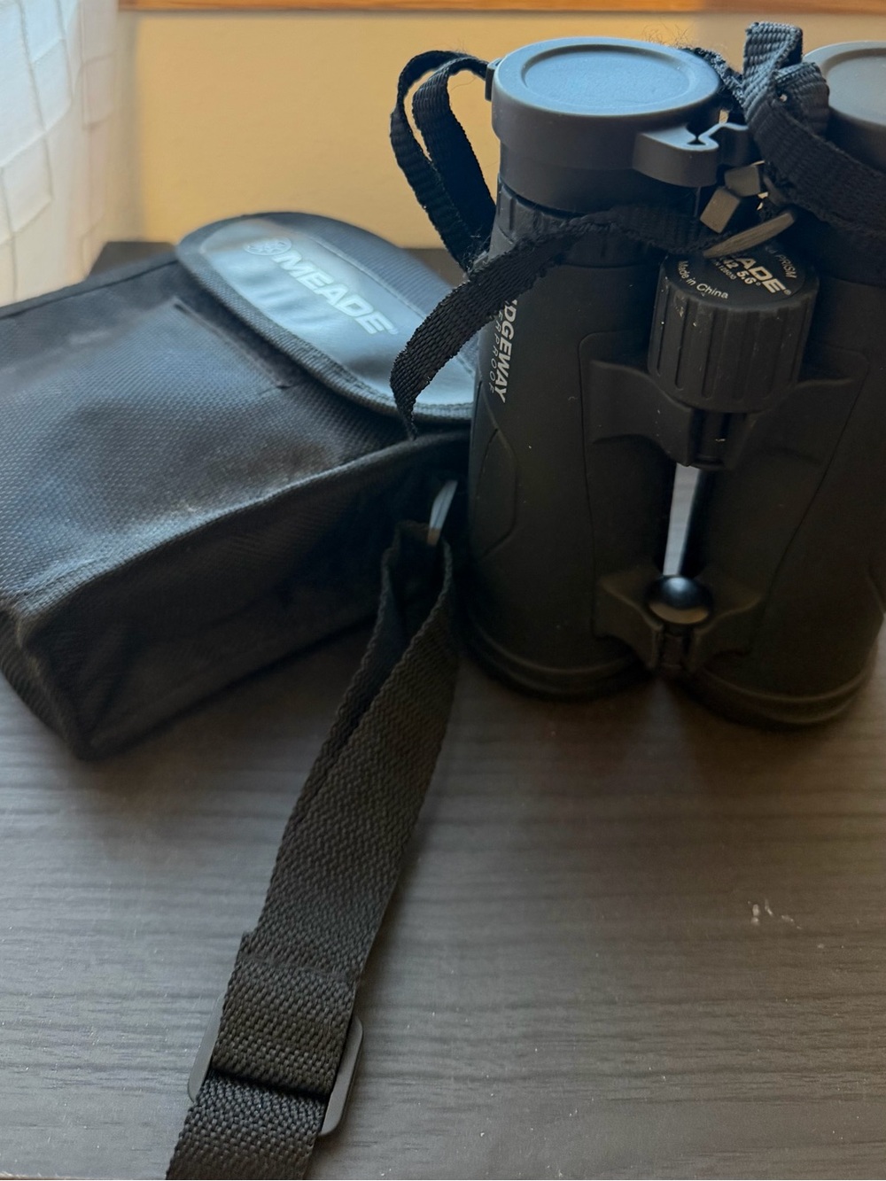 Meade Ridgeway 10x42 Waterproof Roof Prism Binoculars w/ Case